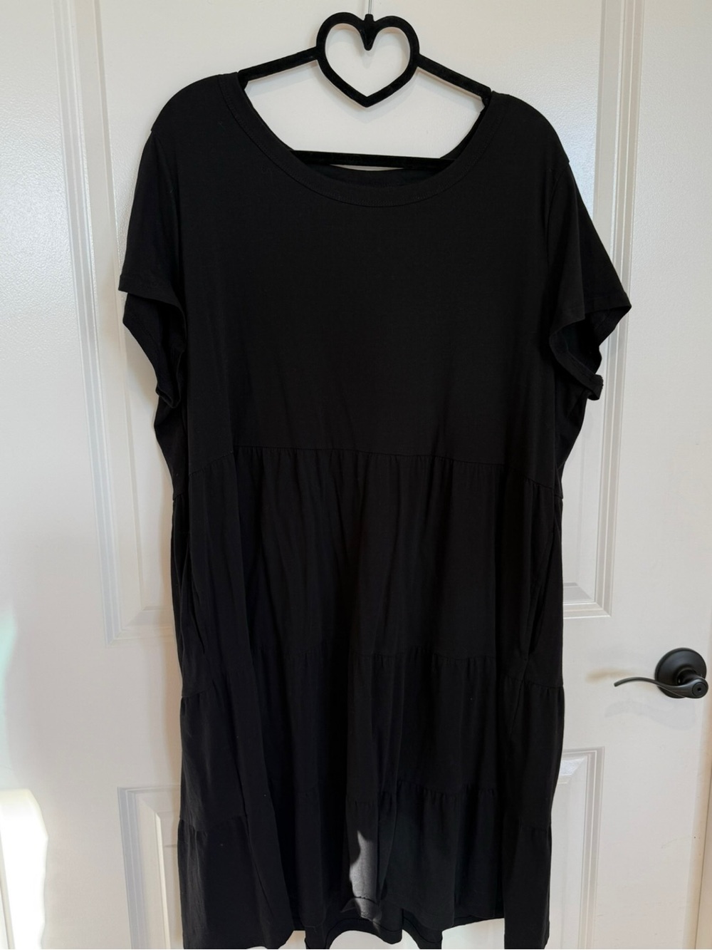 Time and Tru- Black Tiered Short Sleeve Women's Dress